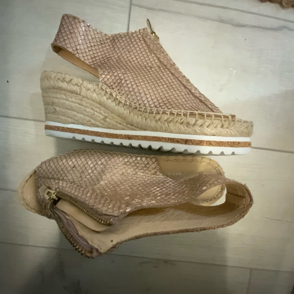 Carmen Saiz Sling back wedge shoe